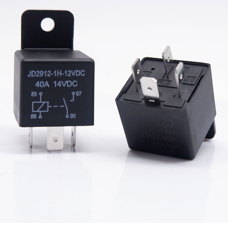 Auto Relay 40A Relay 12V 4 Pin Automotive Relay for Car with Plastic Bracket