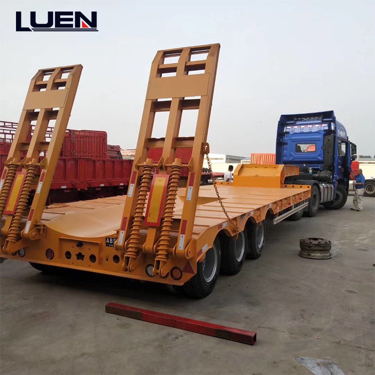 3 Axle 50t-80t Extension Low Bed Lowboy Heavy Truck Trailer Lowbed Semi Trailer with Side Wall