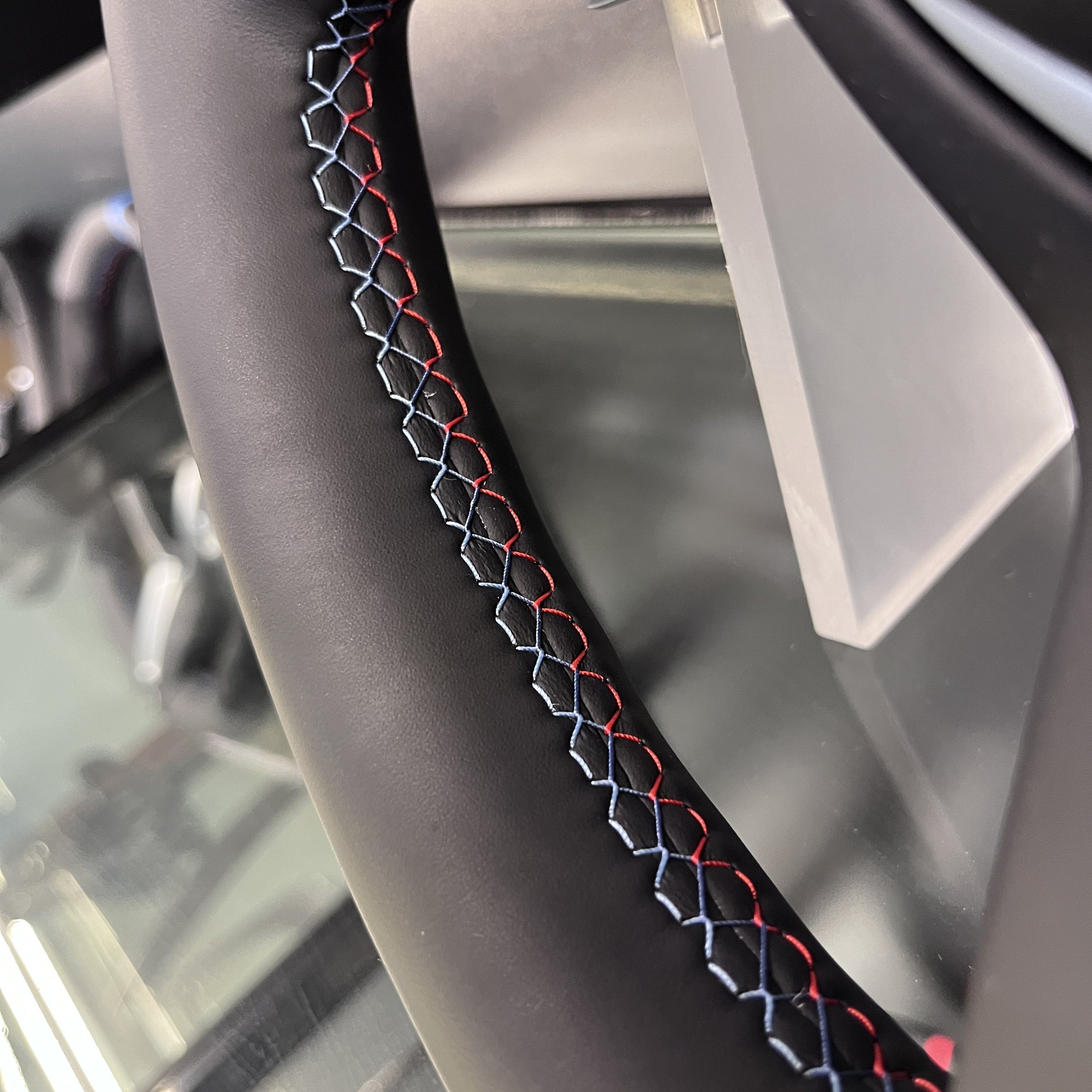 M1 M2 M3 M4 M5 F10 F20 F22 F30 F32 F36 F40 F90 E90 E91 E70 Custom BMW F30 Steering Wheel For BMW