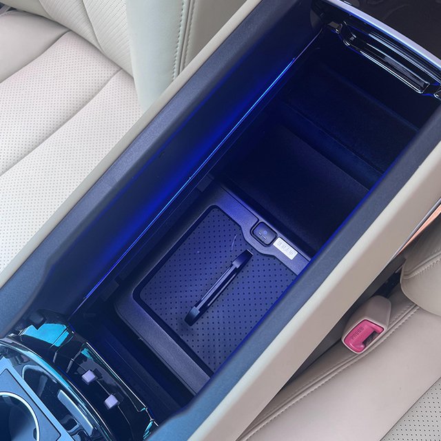 Armrest Box Storage Cassette with Wireless Charging and Refrigerator for Previa / Estima / Tarago