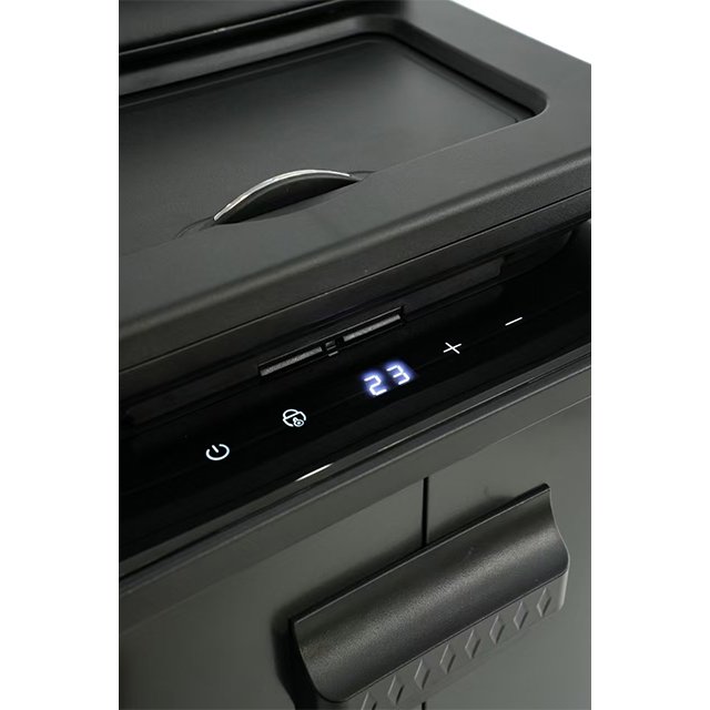 Suitable for 2023 Mercedes Benz Sprinter Armrest Box with Compressor Refrigerator Car Refrigerator 37 Liters Interior Upgrade