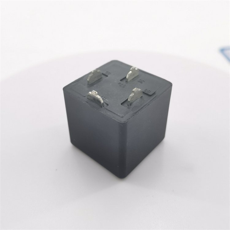 FRJQX-27FA Small Dc Power Electromagnetic Relay for Automatically Cutting off Power When Starting a Car Car Relay 12V 50A