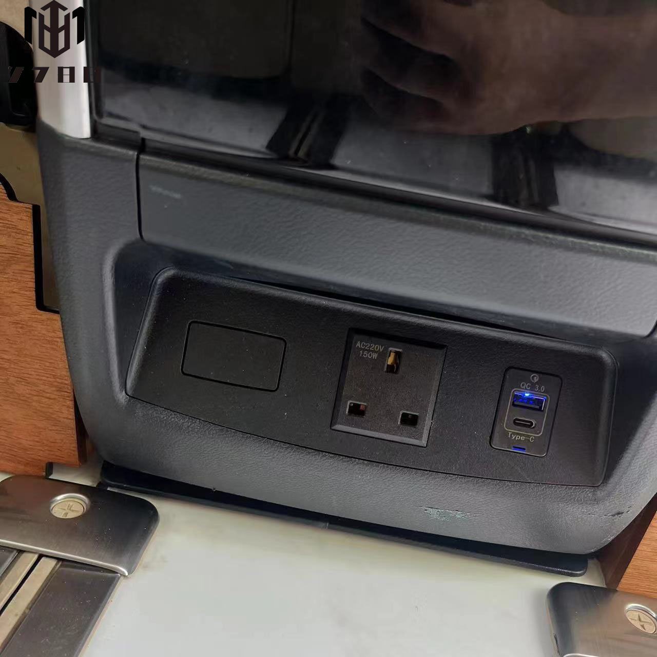 FOR to Yo Ta Alphard/Vellfire 30 AGH Armrest Box with Wireless Charging
