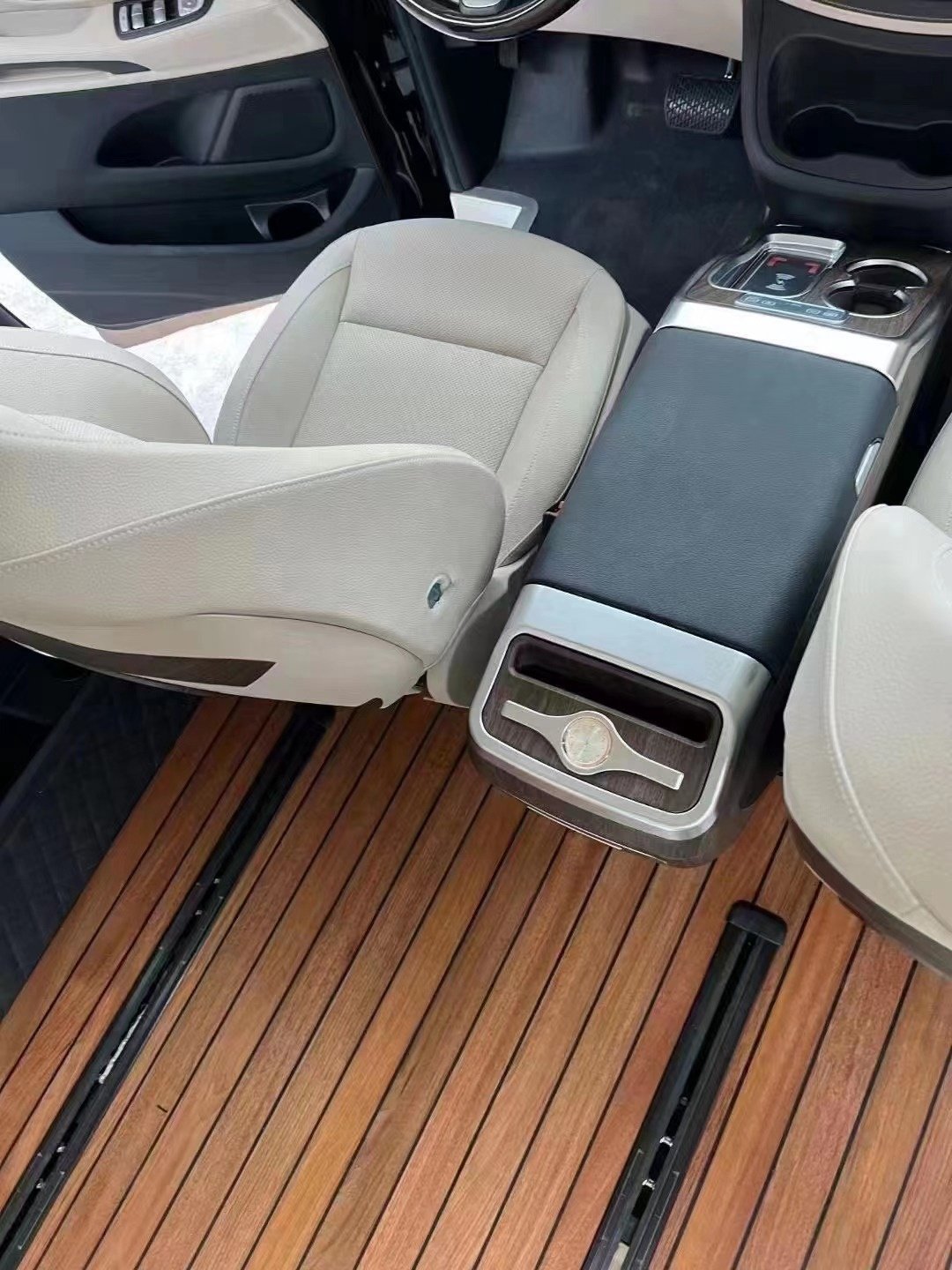 Universal Leather Car Armrest Storage Box Central Console for W447 Vito Vclass Mercedes Benz V260L