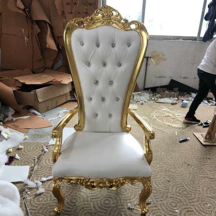 Hotel Furniture Luxury Wholesale Royal Wooden Luxury High Back Wedding Armrest king Throne Chair