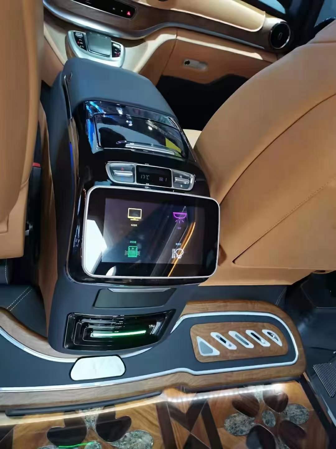 Genuine Leather Auto Accessories Armrest Center Console Armrest Storage Box for Mercedes Benz V-class Vito W447 V250 V260