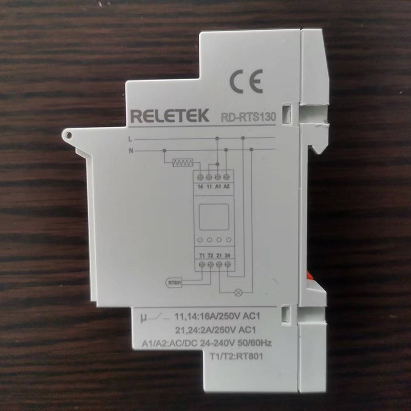 RELETEK High Quality Temperature Regulator Relay RD-RTS130 AC/DC24-240V 50/60HZ LCD Display Alarm Function Auto-reset Relay OEM