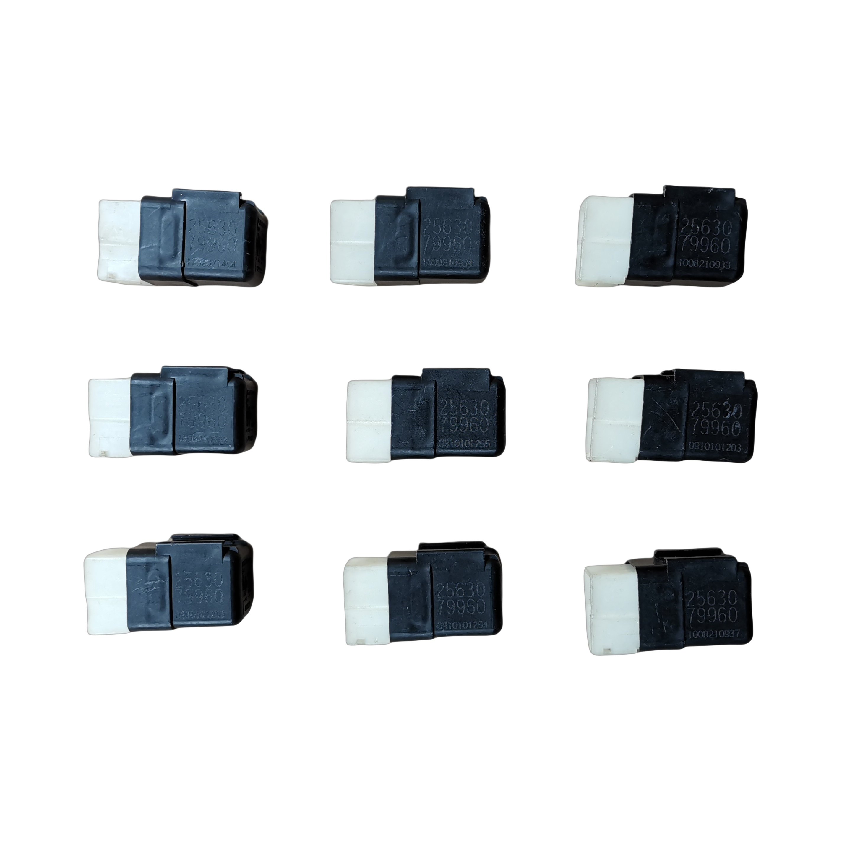 For Nissan Pickup Truck Parts 25630-79960 Horn Relay D22 D23 Paladin NV200 370Z 3.7L Model New Working Conditions
