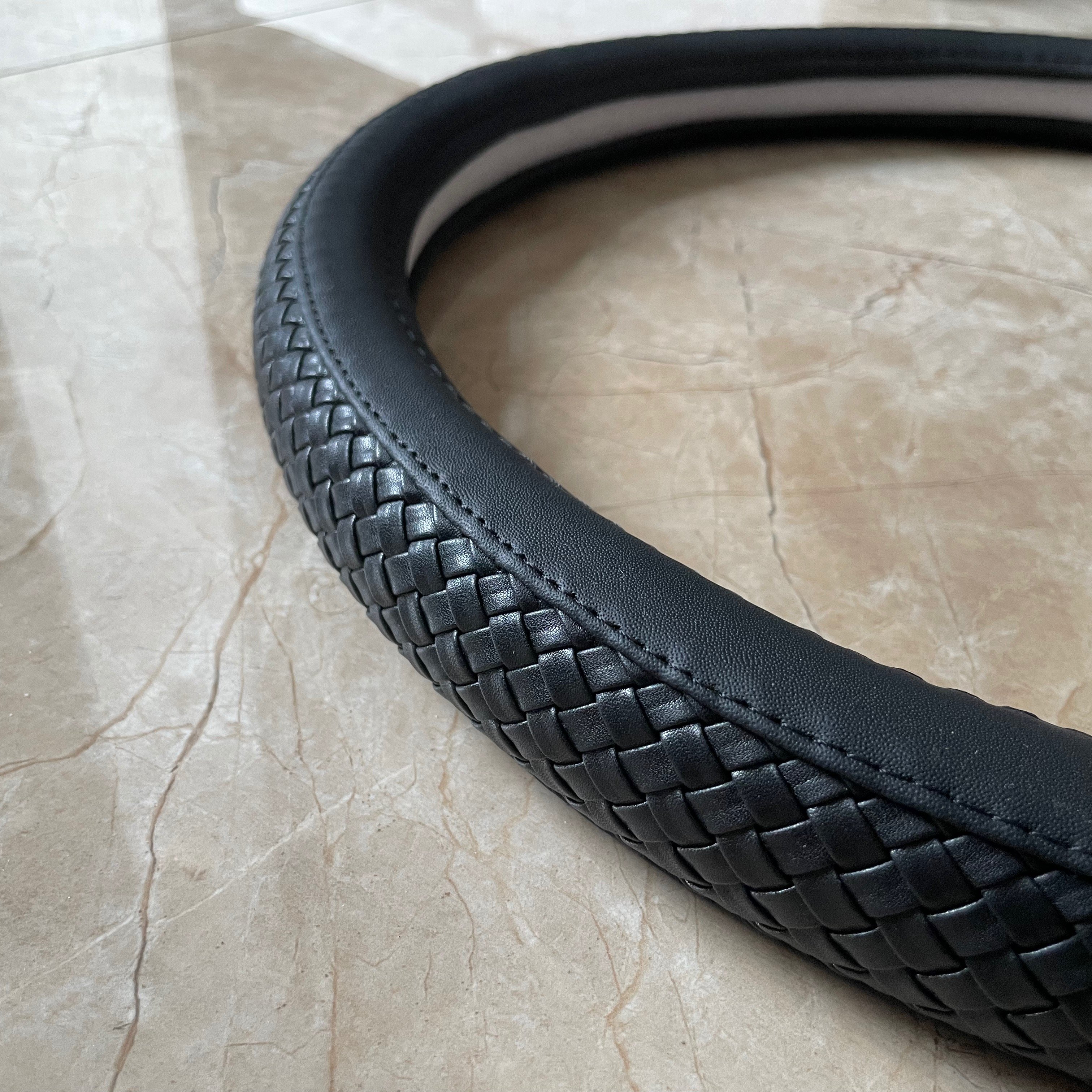 Truck Leather Steering Wheel 42cm 45cm 47cm 50cm Display Truck Steering Wheel cover Car Accessories