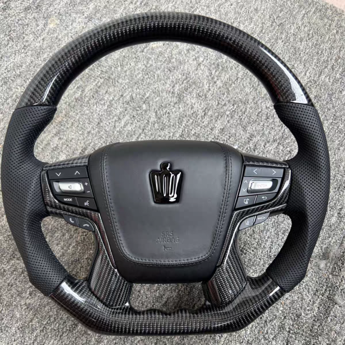 High Quality D-Shape Alcantara Leather Steering Wheel Carbon Fiber Modification for Toyota Crown REIZ 2010-2013 Cars