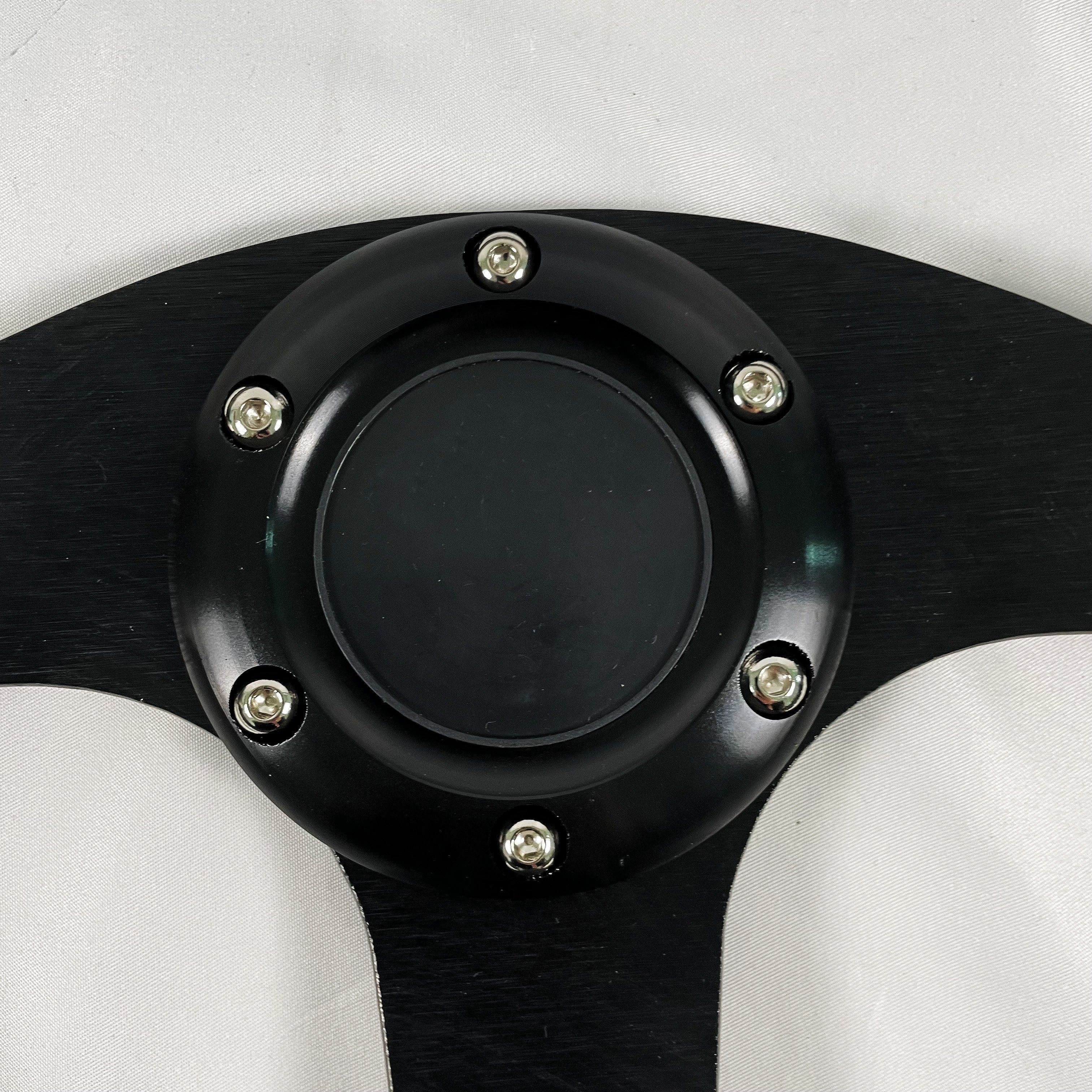 TRAPLY Racing Tuning Steering Wheel Car PVC Genuine Universal Car Steering Wheel