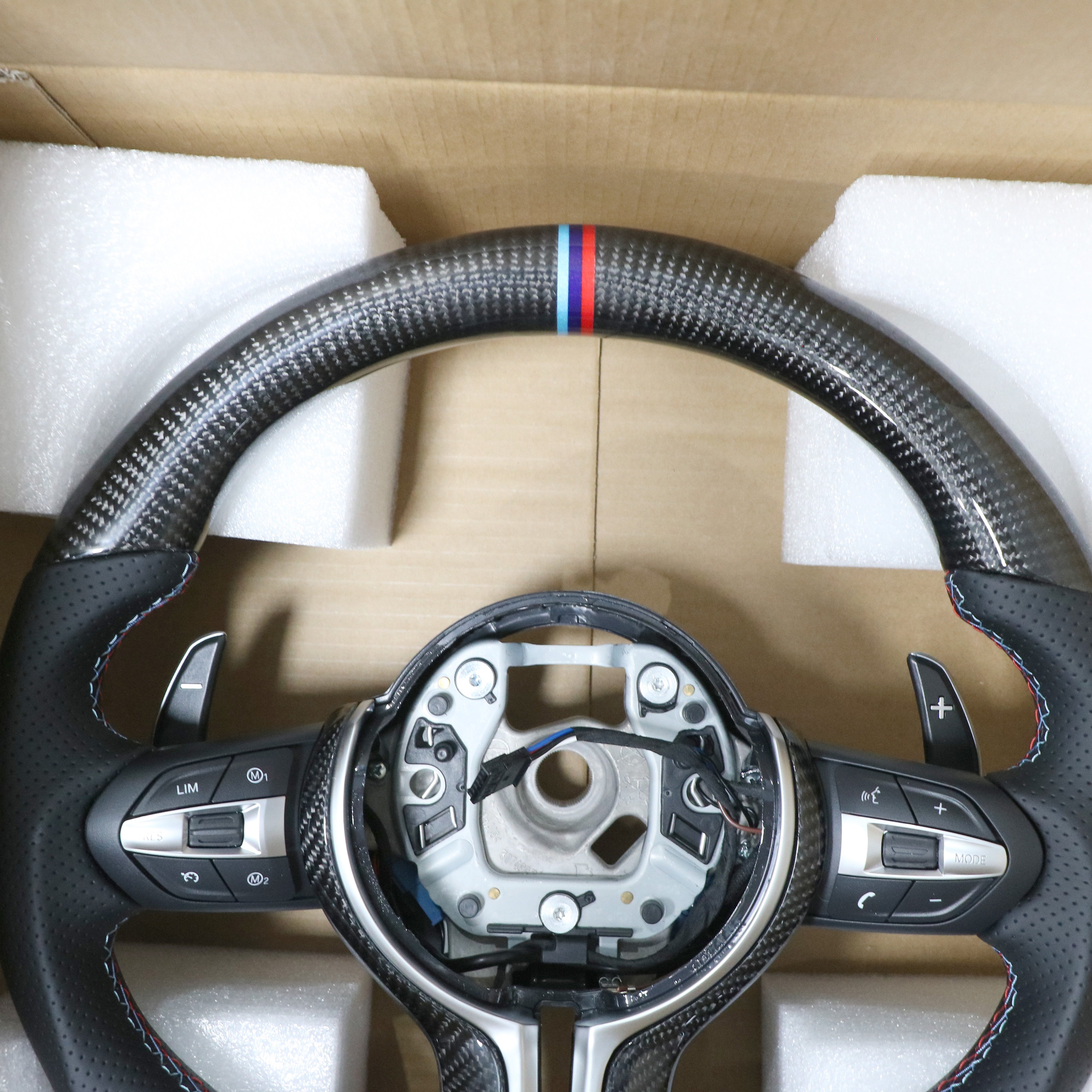 Upgrade M sport steering wheel for BMW f30 f80 f32 f82 f1 f2 f3 f4 f25 f31 f23 carbon steering wheel
