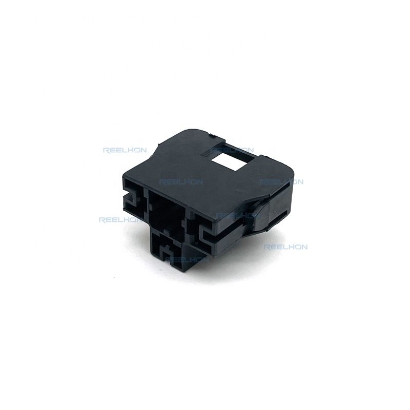 3 Pin Motorcycle Holder Plug Headlamp Socket Auto Relay Lamp Connector DJ7036A-7.8-21
