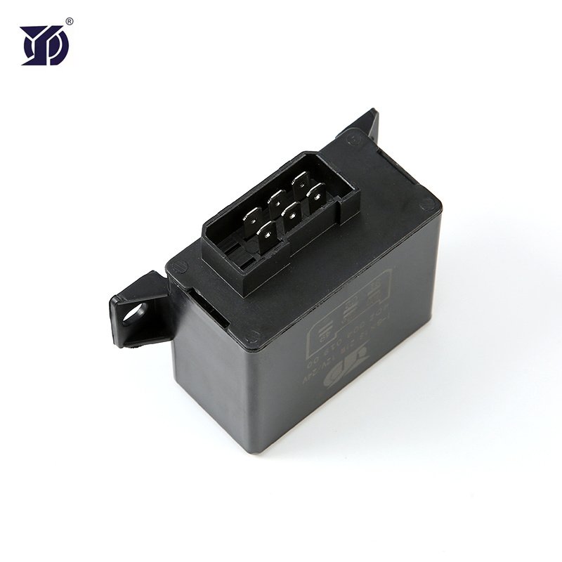 Professional Manufacturer Auto Flasher Relay 24v for Volvo Truck and Bus 4DZ 004 019 00 6 Pins 1623180 Relay