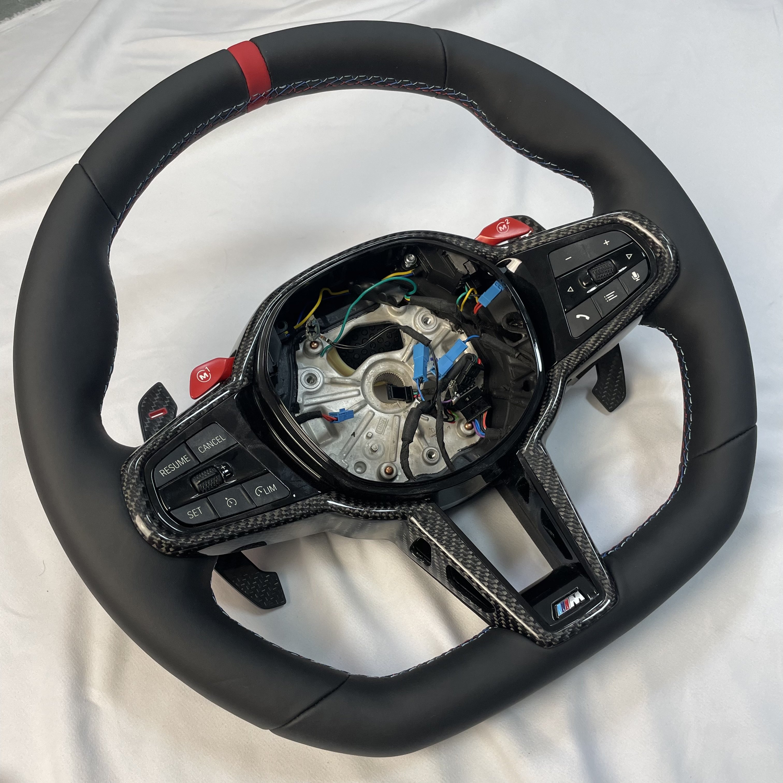 For old updated new 2025 M4 carbon fiber steering wheel FOR G30 G31G26 G03 G04 G07