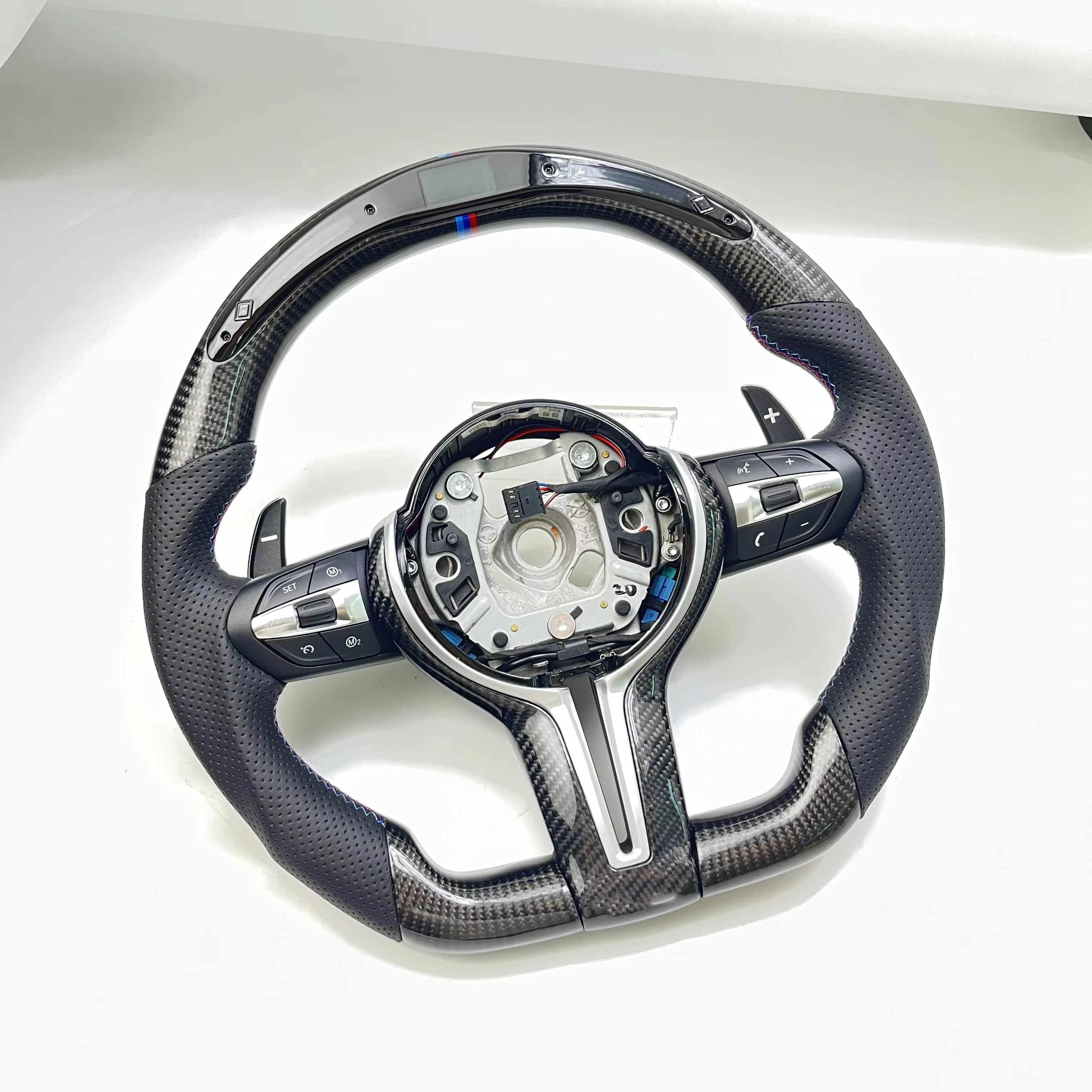 HOT sale Carbon Fiber Smart LED Steering Wheel Customized Auto Accessories For BMW E90 E60 E46 F30 F10 M2 M3 M4 M5 M6 X5 F30