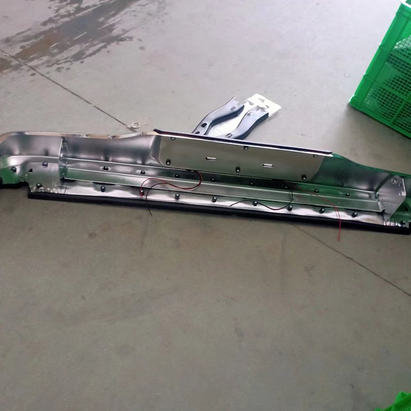 GELING Hot Selling Auto Spare Parts Rear Bumper for toyota Hilux Vigo Accessories 2004-2008