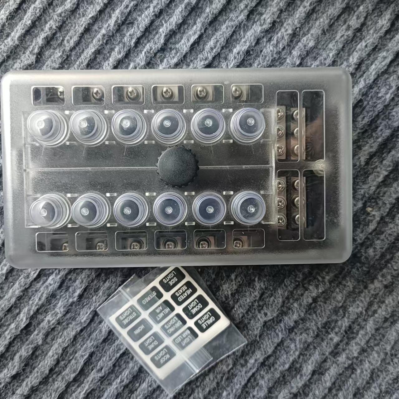 Factory Source Auto Fuse Box AN498-H10A Bolts for Auto Fuse Holder Relay Box Auto Fuse Components