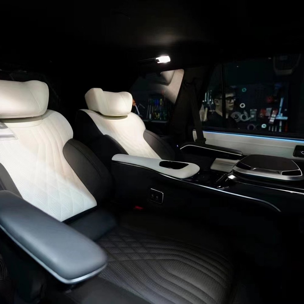 Custom Manufacturer Interior SUV Modified Luxury Console Armrest VIP Car Rear Seat