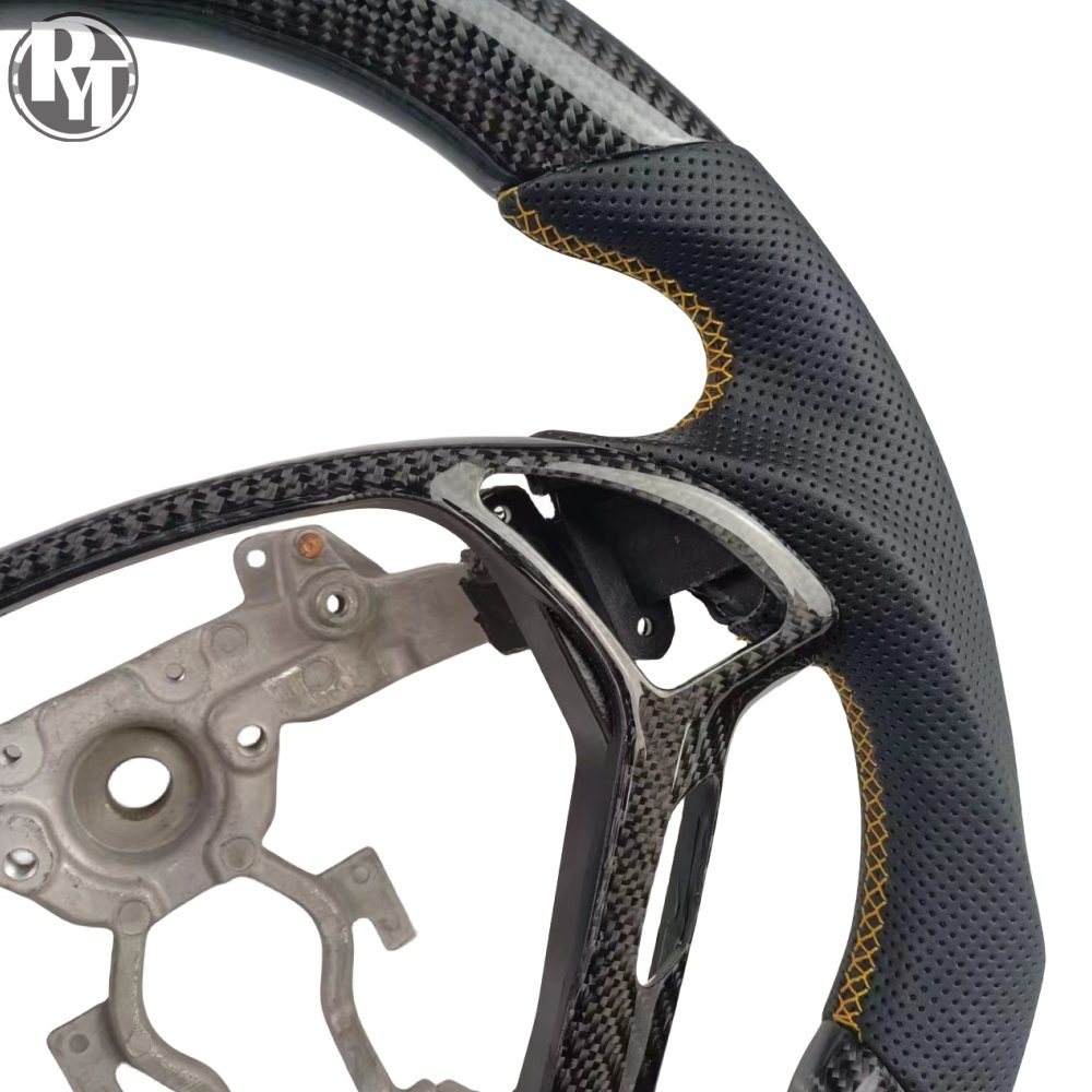 Hot sale car interior accessories carbon fiber sports steering wheel for Infiniti G35 G37 Q50 Q60 FX35 QX70