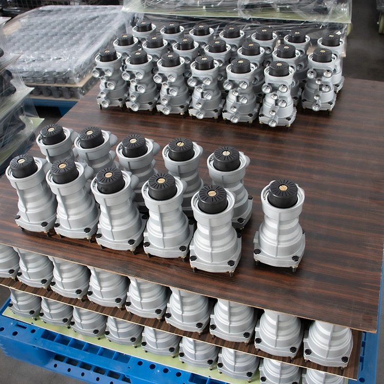 Best Selling LSV Relay Load Sensing Valve 4757100080 for Mercedes Truck