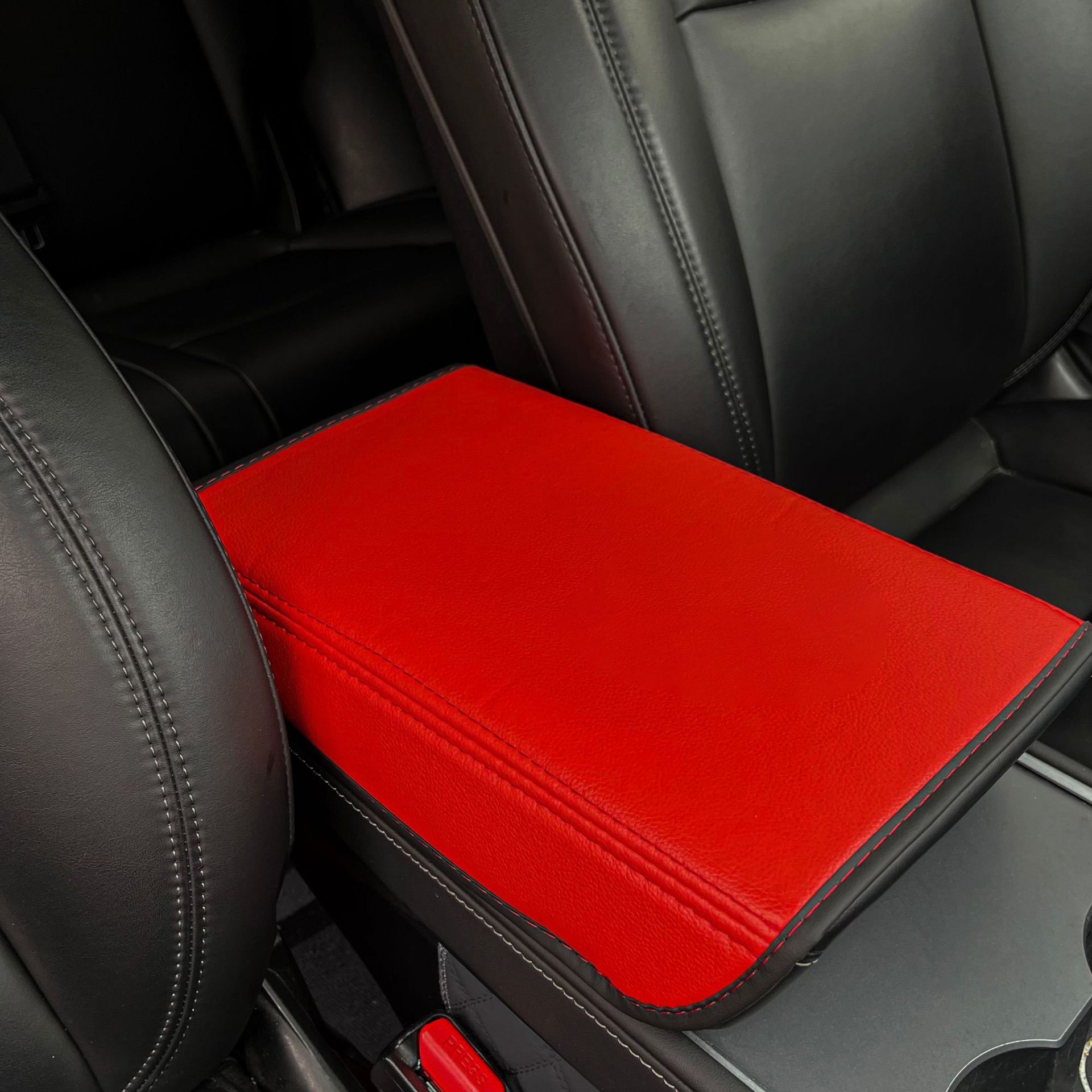 Car Armrest Cover for Model 3 & Model Y PU Leather Center Console Protector Anti-Scratch Easy Installation
