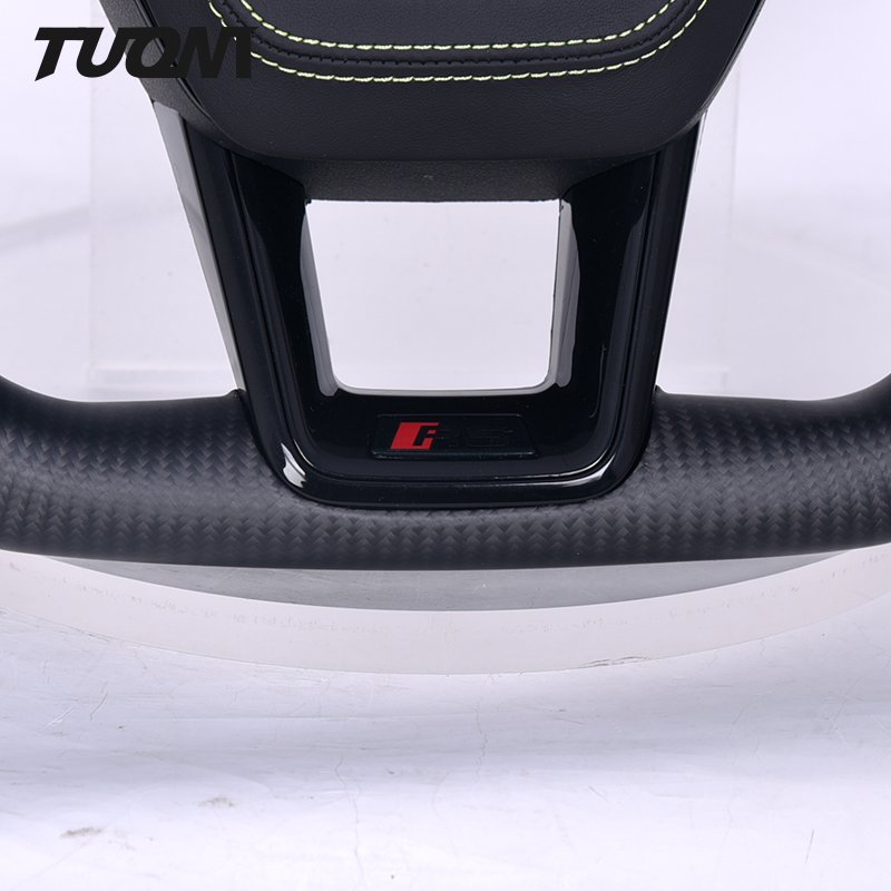 Custom Matte Carbon Fiber Car Steering Wheel Suitable For Audi RS6 C8 With Led Display