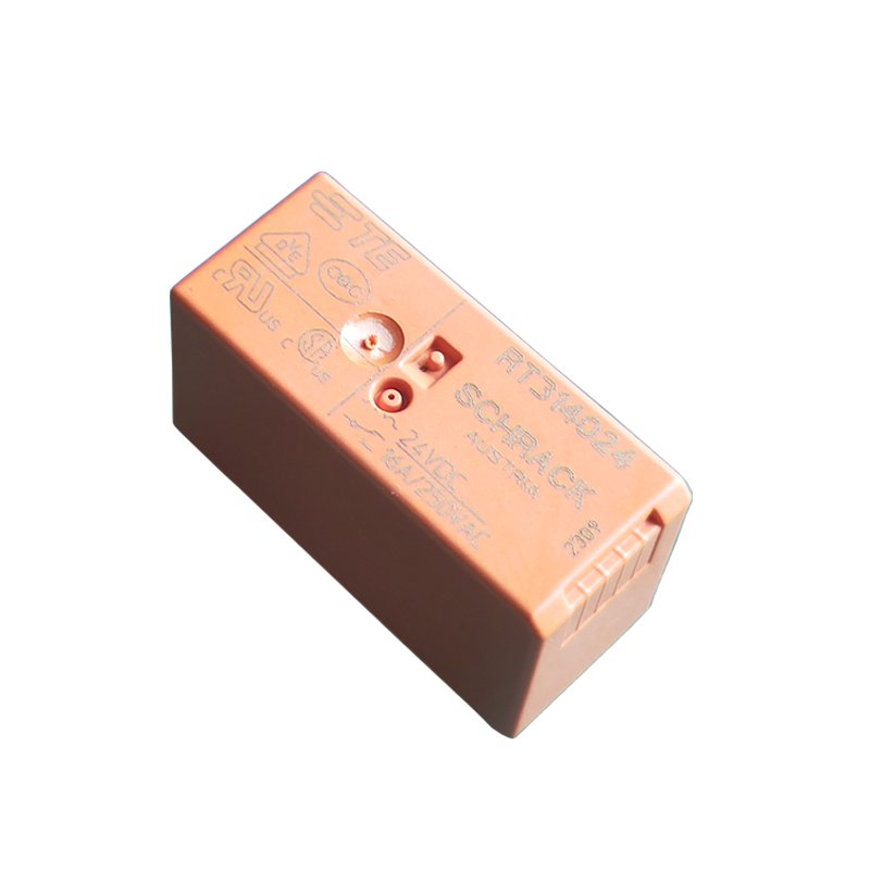 Relay 12v siemens protection Relay RT314024 DC24V
