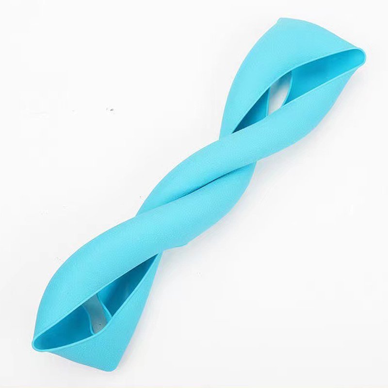 Car silicone steering wheel cover for men and women's anti slip handle cover, universal all season, car interior accessories