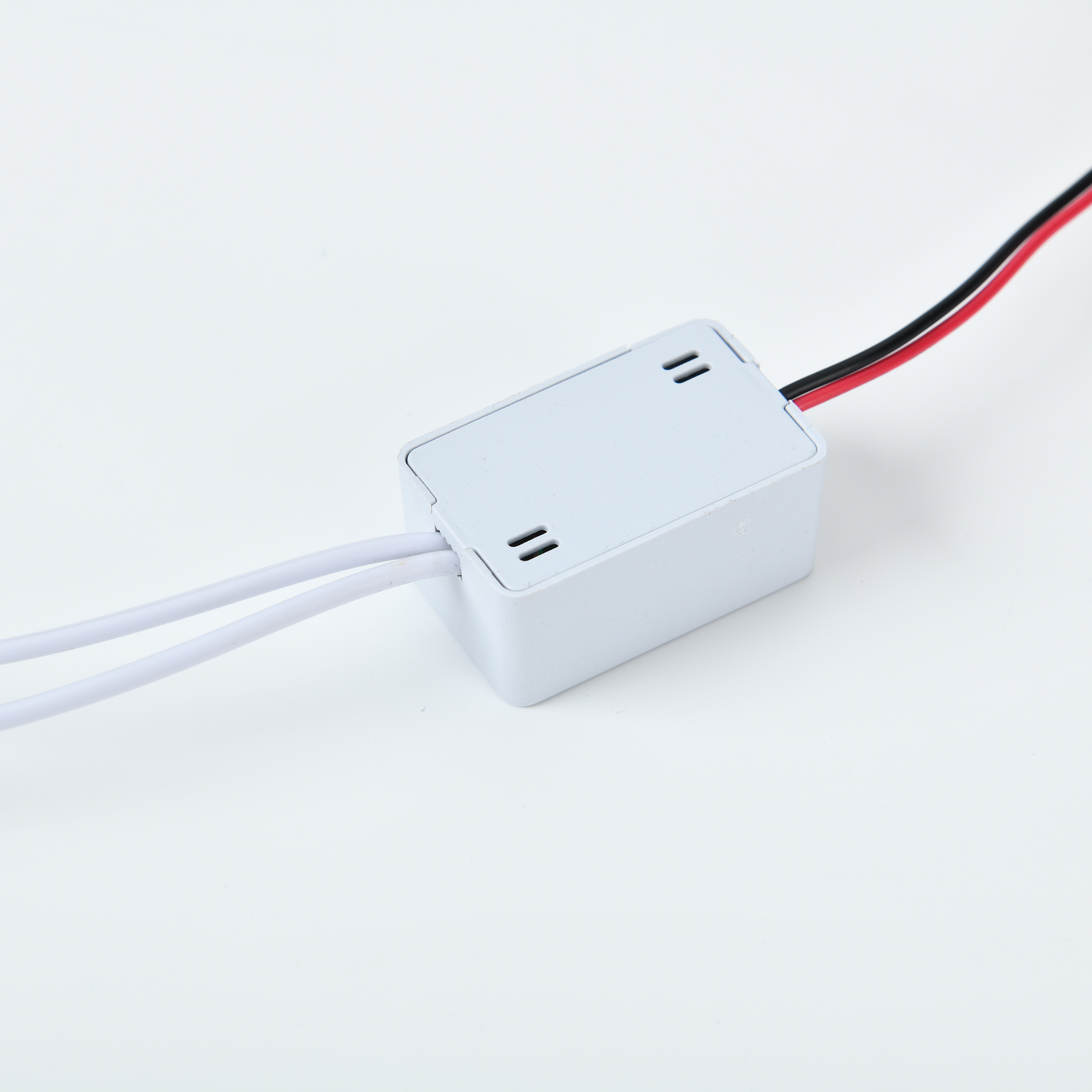 Electrical Connection White Cube Closed Trigger Solid State Relay Module