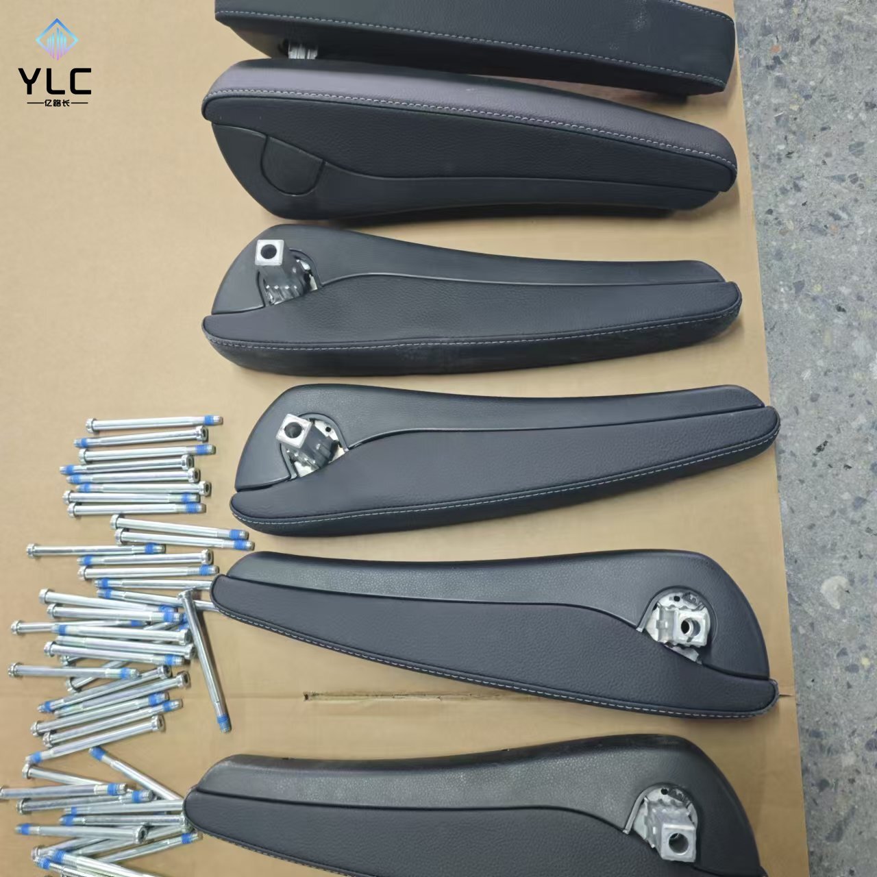 Car Accessory Original v Class V250 Vito Seat Armrest for Vito