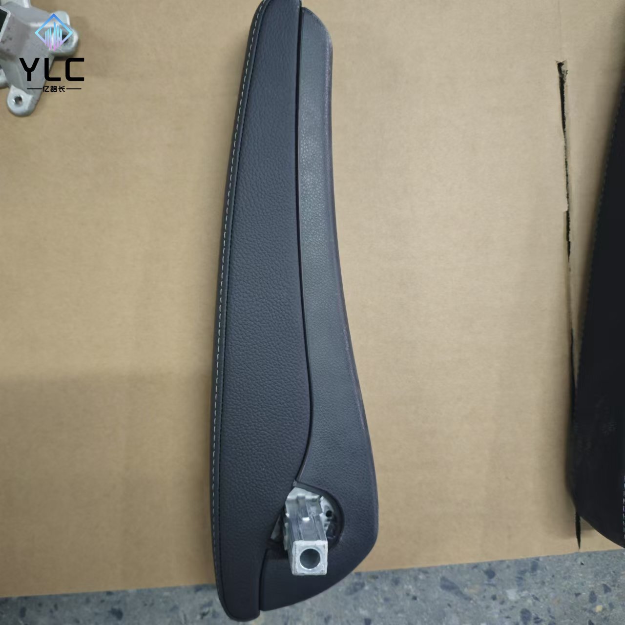 Car Accessory Original v Class V250 Vito Seat Armrest for Vito