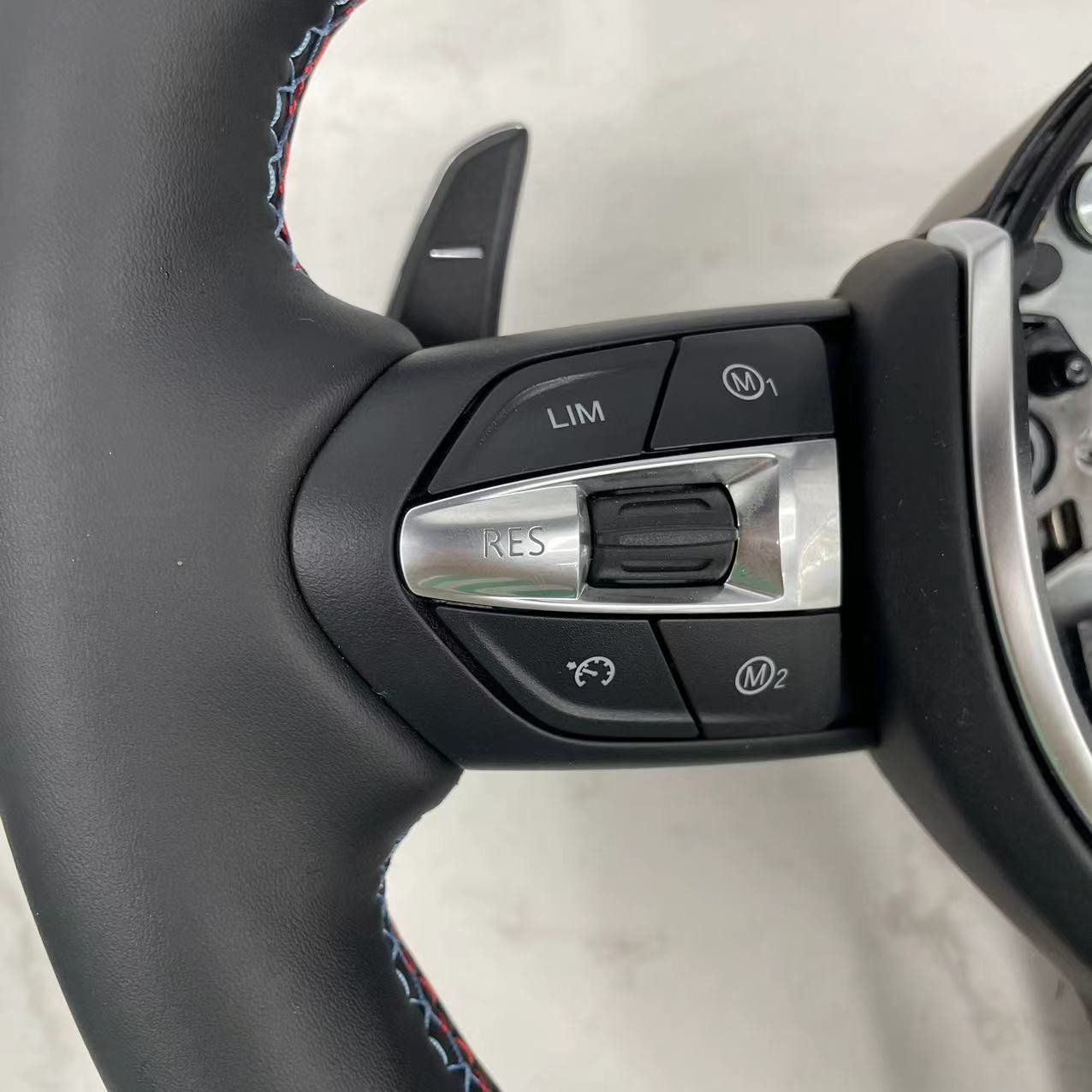 Hot selling Full Leather style Steering Wheel For BMW M3 M4 M5 F10 F15 F30 F32 E70 E90 E46 E60 steering wheel