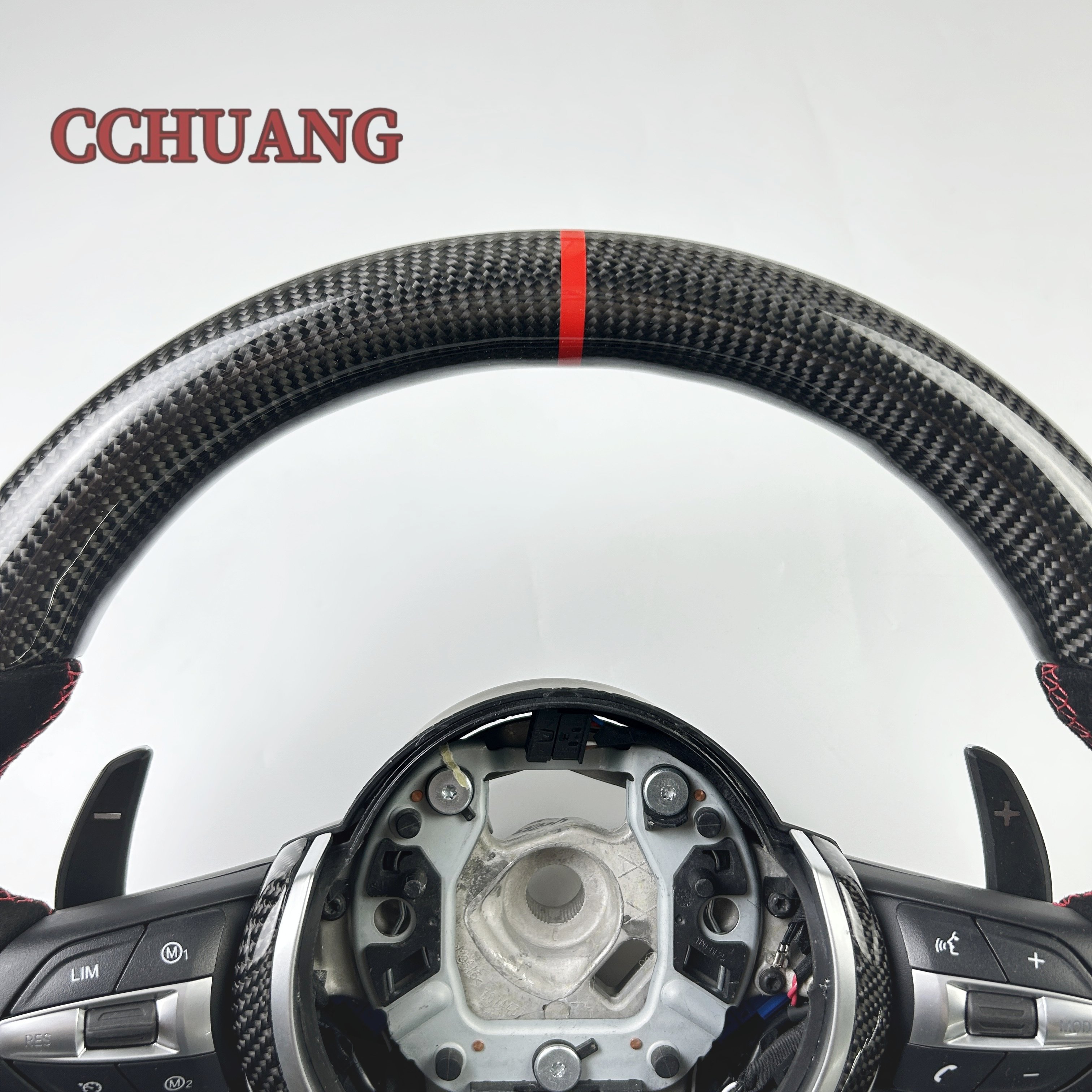 Hot custom auto accessories for BMW 3 Series 5 Series M3 M4 M5 F10 F20 F30 F80 Custom LED carbon fiber steering wheel