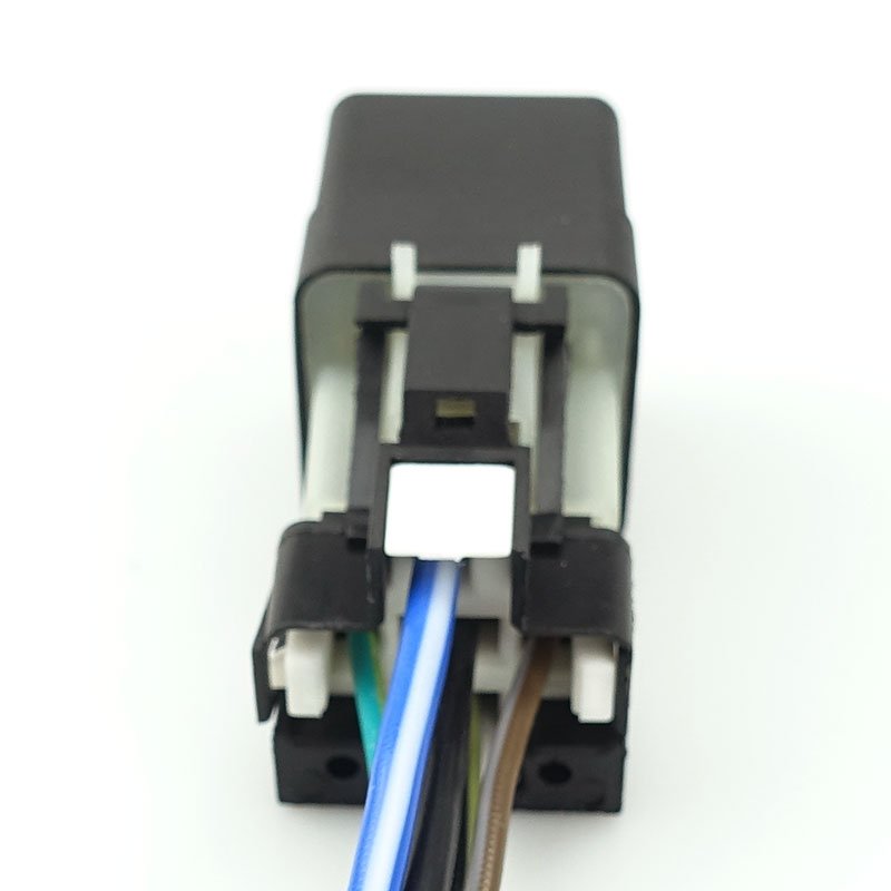 High Quality Waterproof 40A Auto Parts Pure Copper Coil Car Relay With Wire Harness 12V
