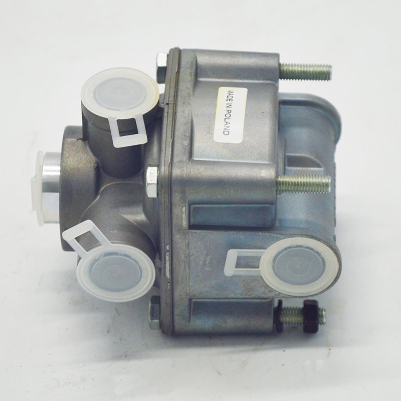 Relay Valve Super Quality and Competitive Price King Long Motor Group Auto Parts Relay Valve