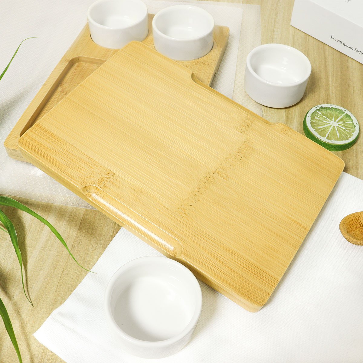 Custom logo Rectangle 18x13 Home Centre Nature Squad Chip and Dip Platter Bamboo Armrest Serving Sushi Tray with 2 Dip Bowls