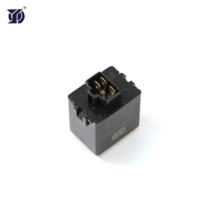 Flasher Turn Signal Relay 3 Pin 24V 066500-0860 81980-1310 81980-1360 for toyota Relay