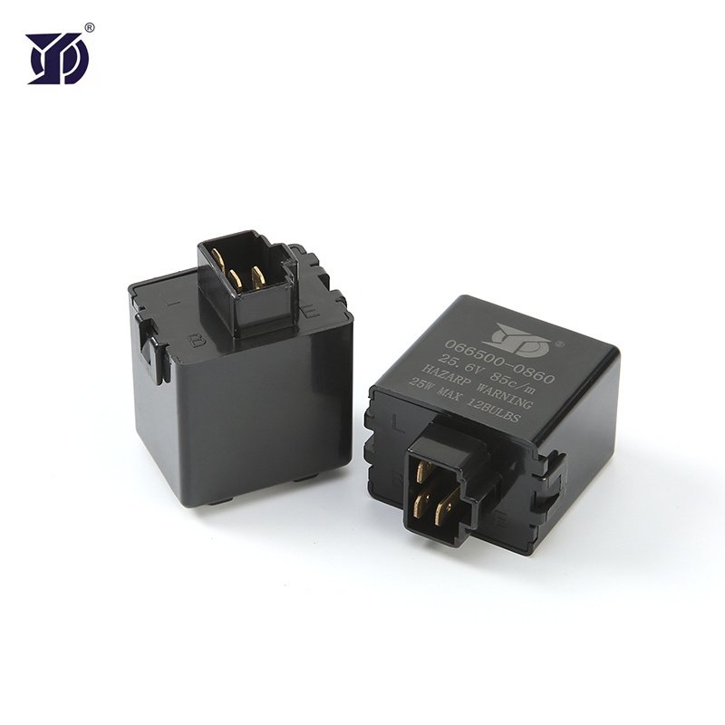 Flasher Turn Signal Relay 3 Pin 24V 066500-0860 81980-1310 81980-1360 for toyota Relay