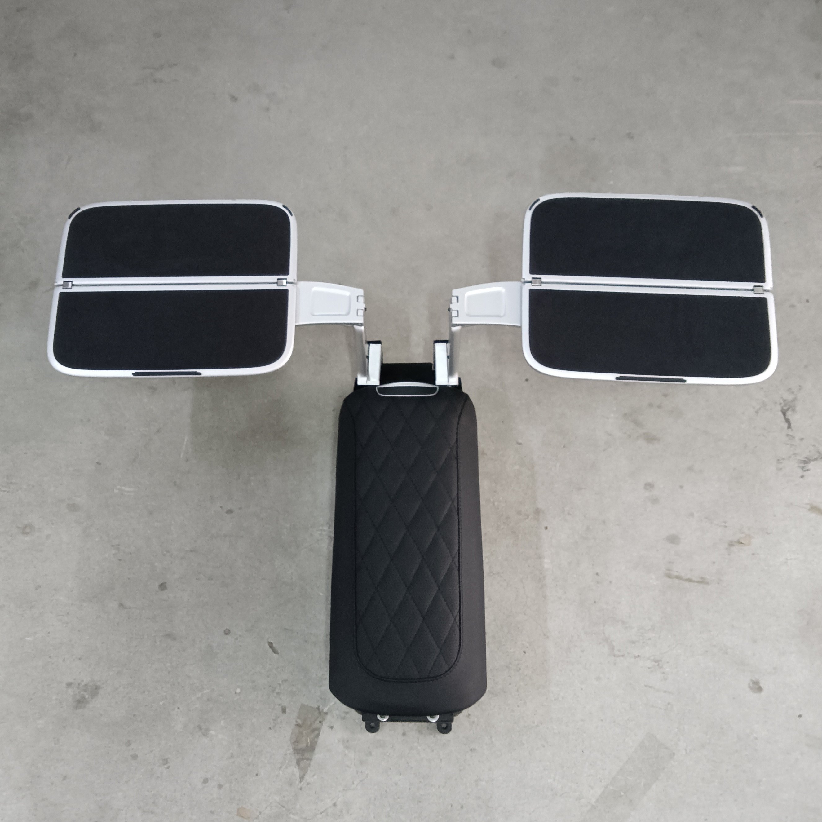 Limousine Center Armrest Box with Folding Tables for Mercedes Benz Vito v Class W447 Car Table