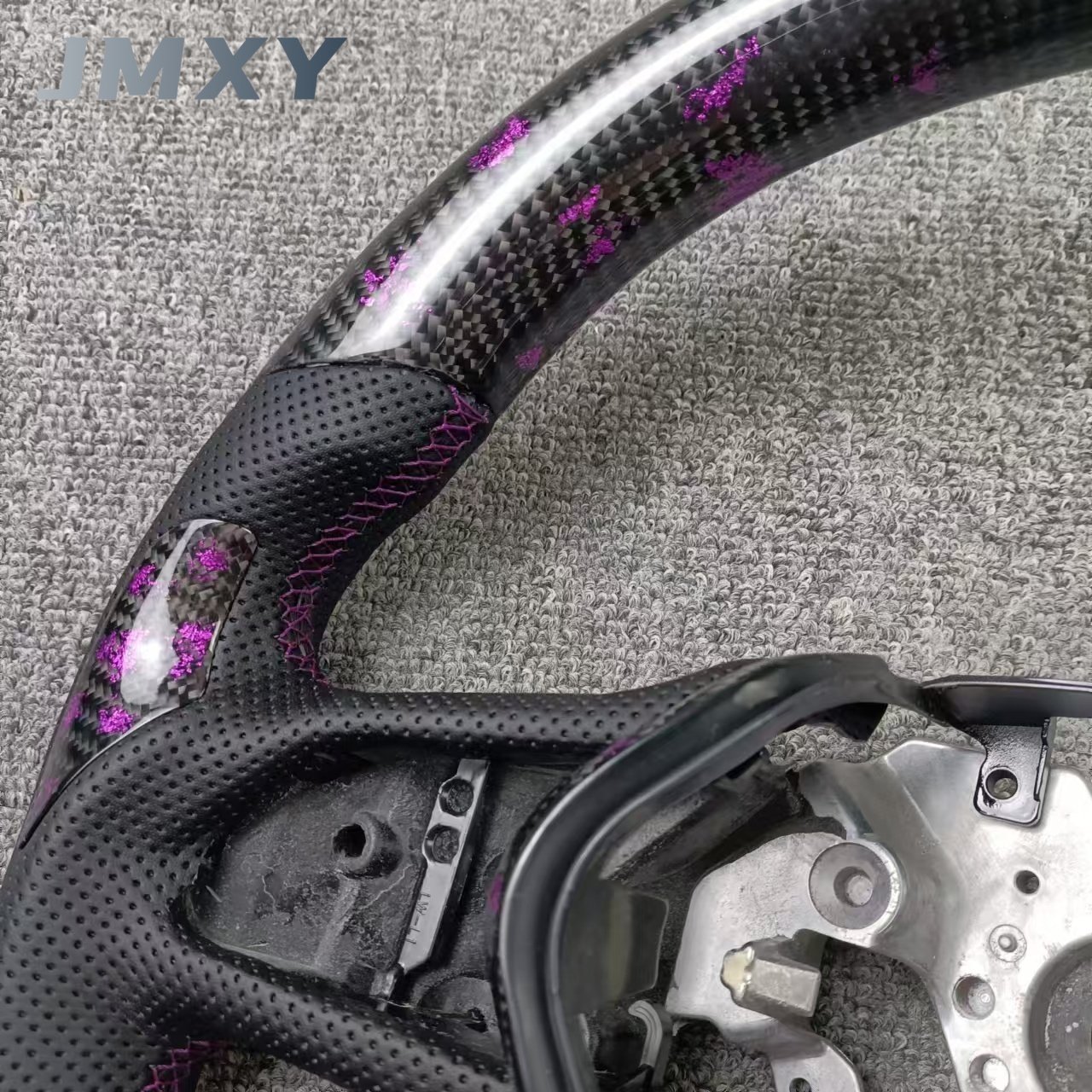 Customized carbon fiber steering wheel for Infiniti Q50 Q60 auto parts steering wheel