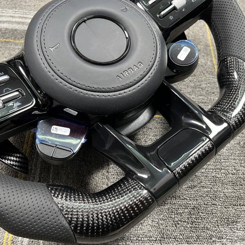 Customized Steering Wheel Carbon Fiber for Mercedes-Benz C300 C200 C180 W204 W211W213 W205 W447 E63 Glc S G Class LED