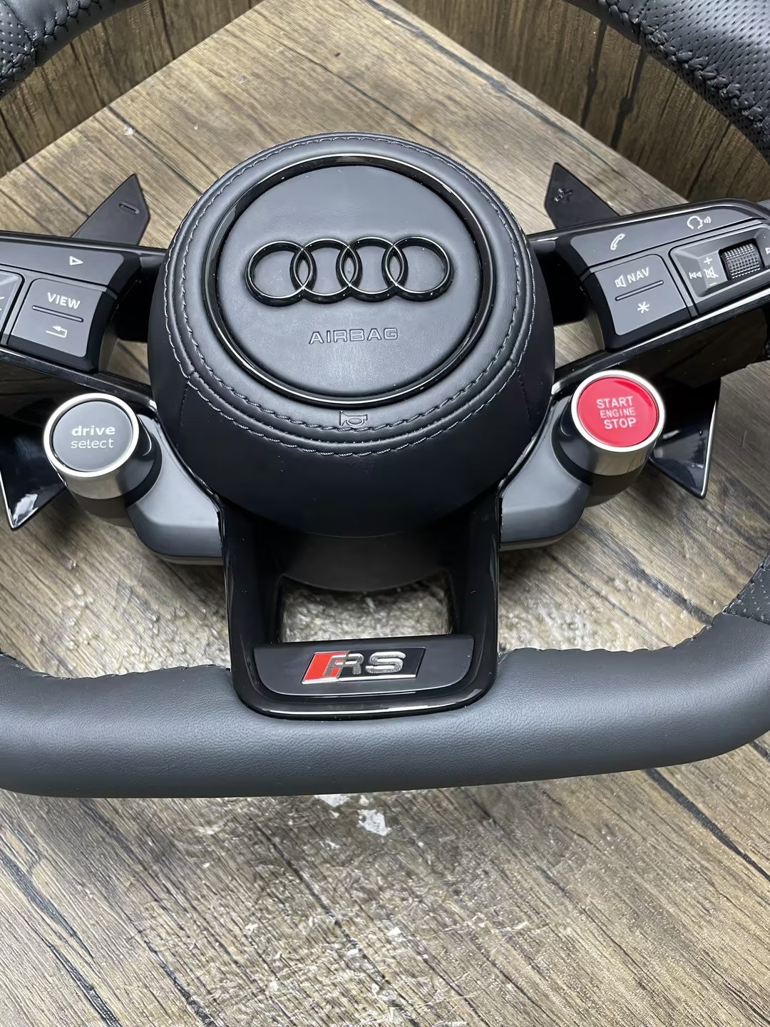 Sports Leather steering wheel For Audi steering wheel Fit For Audi A1 A3 A4 B9 A5 A6 A7 C7 Q5 S5 S9 Car Steering Wheel