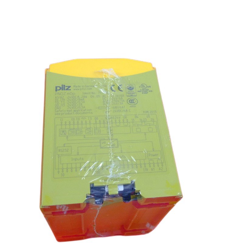 Original New Pilz 773110 PNOZ M0p Safety Relay Miniature Voltage Switch for Auto Protection Sealed