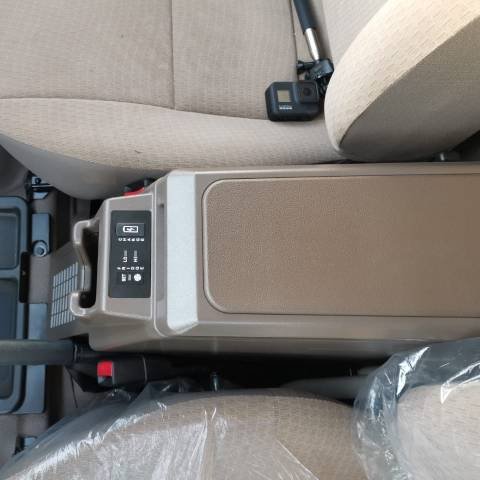 Center Console Fridge Armrest Console With Cooler Charger for Toyota Land Cruiser 70 76 79 77 Series Accessories