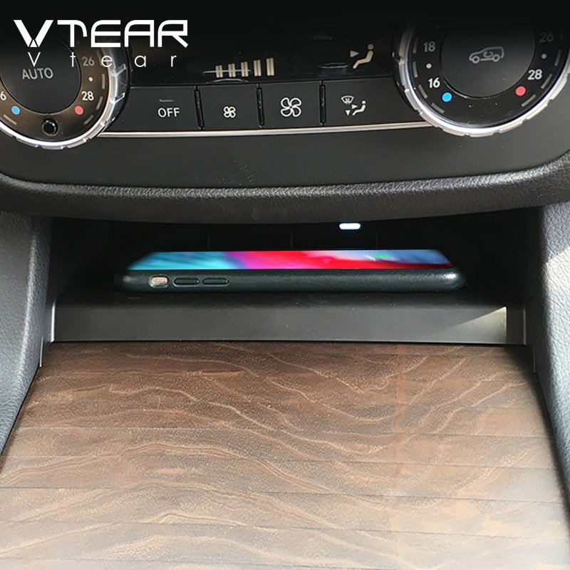 Car Wireless Charger for Mercedes Benz GLE W166 C292/ GLS X166 10W Fast Phone Charging Plate Interior Accessories 2018-2015