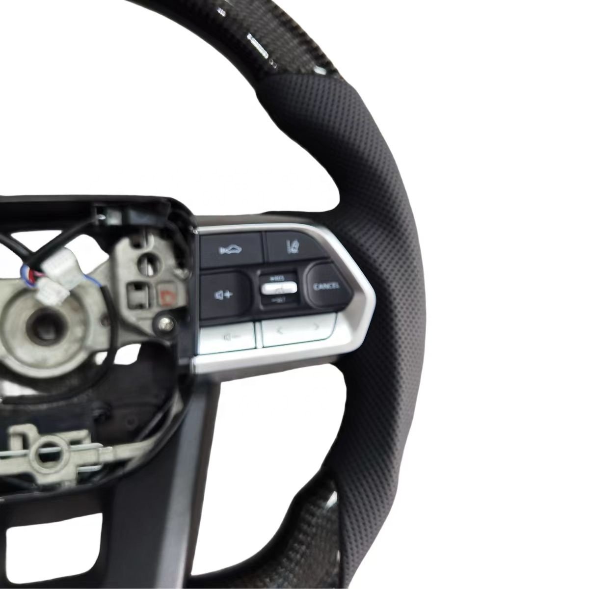 Custom carbon fiber steering wheel for Toyota Land Cruiser LC200 LC120 LC150 LC300