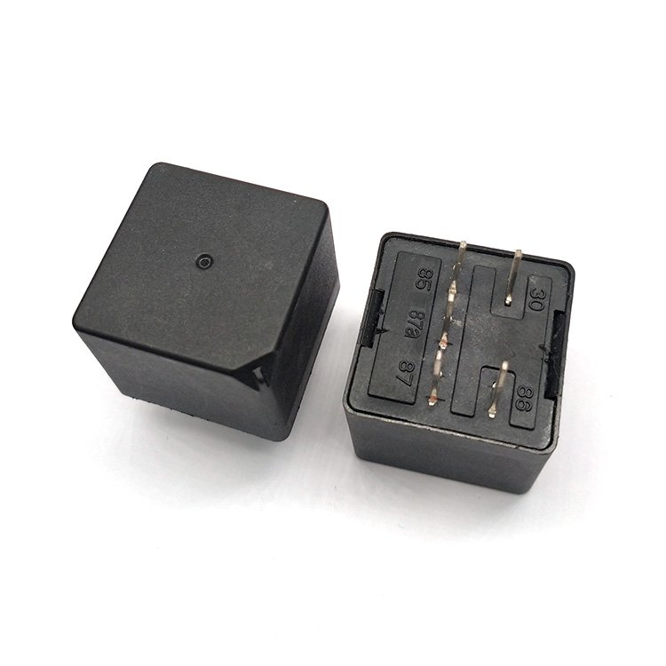12V Auto Relay 12193601/ 15-8719 for buick Cars