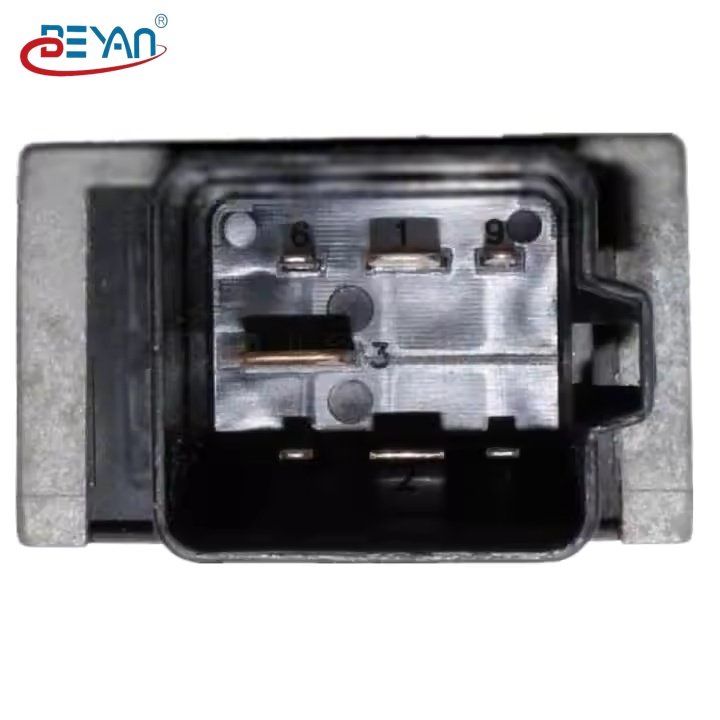 Factory Direct Preheating Device Relay 8200859243 1106700Q0A 1106700Q0B Suitable for Nissan NV400 Bus Opel VIVARO a Bus Renault