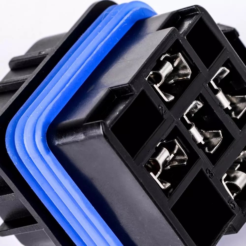 DC 12v 40A Auto Relay 4 Pin Waterproof Integrated Wired Automobile Relay + Holder With 105mm Length Wires